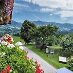 Lindenhof Maison d'hôtes 3*